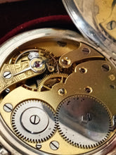 Charger l&#39;image dans la galerie, Montre gousset homme en argent massif , vers 1900
