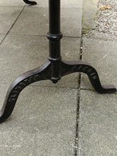 Charger l'image dans la galerie, Grande table de bistrot ancienne en noyer massif , pieds en fonte de fer signé Tüsh &amp; Zimmerman à Clingnau Aargau ( Argovie) vers 1900
