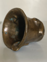 Charger l&#39;image dans la galerie, Garouste et Bonneti Rare vase en bronze fin XXÈME numéroté 7/8 , cachet fonderie d&#39;art  Barthélémy,
