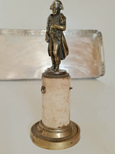 Charger l'image dans la galerie, Napoléon Bonaparte, bronze avec belle patine XIX ème sur socle en marbre
