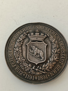 Médaille commémorative fondation du canton de Berne 1191-1891 en argent massif . 53,1g
