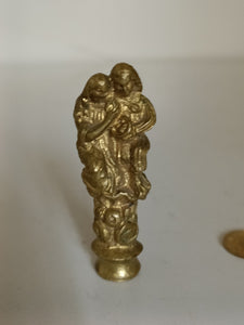 Cachet en bronze couple romantique début Xxème