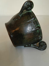 Charger l&#39;image dans la galerie, Gilbert François Bocquet artiste de  Carouge (1874-1955)

Rare vase en bronze Art nouveau vers 1920
