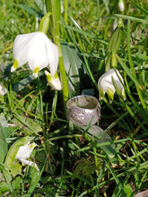 Charger l'image dans la galerie, Bague en argent massif  création belle qualitée  cire perdue ,
