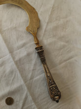 Charger l'image dans la galerie, Rare couteau à glace ( bûche) style Louis XIV manche argent massif allemand, lame doré
