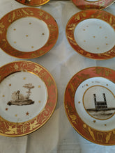 Charger l'image dans la galerie, Dagoty manufacture de porcelaine à Paris vers 1810-20 série de 6 assiettes peinte à la main et dorées. Très bon état général. Décors retour d' Egypte .
