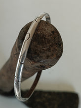 Charger l&#39;image dans la galerie, Duvosin bracelet moderne en argent, probablement travail du père ! Orfèvre Carougeois de renommé.
