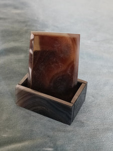 Petit boîte en pierre d'agate . Parfait état