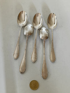 Série de 5 cuillère à thé en argent massif Français Minerve premier titre.