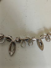 Charger l'image dans la galerie, Collier Art nouveau en argent massif et marcassite. Vers 1920 parfait état
