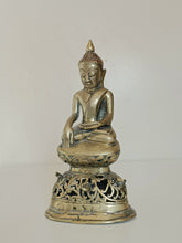Charger l&#39;image dans la galerie, Bouddha et encensoir en bronze avec belle patine , XIXème
