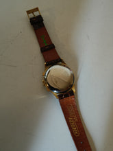 Charger l'image dans la galerie, Nicolet watch, montre bracelet mécanique chronomètre. Vers 1970.

