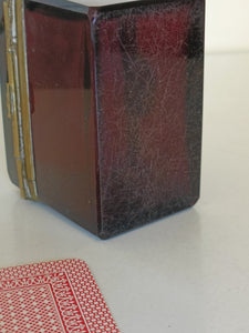 Ravissante boîte en cristal rouge , monture laiton. Milieu XIXE en parfait état.