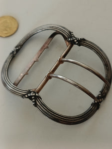 Boucle de ceinture en argent massif style Louis XVI, orfèvre français