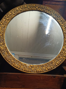 Miroir rond à palmettes style XIXE restauration 

Doré à la feuille d'or
