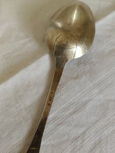 Charger l'image dans la galerie, Hans Caspar Wüest (1766-1845) reçu maître en 1781. Rare cuillère en argent massif vieux Zürich, fin XVIIIE début XIXÈME
