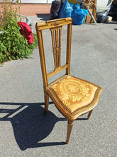 Charger l&#39;image dans la galerie, Chaise Napoléon III style Louis xvi dorée, en l&#39;état
