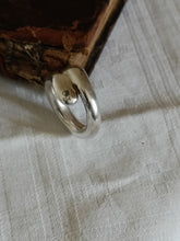 Charger l'image dans la galerie, Bague serpent création artiste inconnu, en argent massif, technique cire perdue. Dans le goût de la bague larmes de Tiffany.
