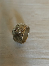 Charger l'image dans la galerie, Bague en argent massif  création belle qualitée  cire perdue ,
