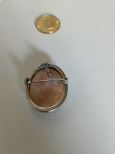 Camé broche ou pendentif monture argent massif, travail Italie qualité moyenne.