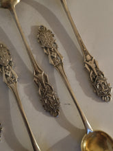 Charger l'image dans la galerie, Société arquebuse et navigation,série de 6 cuillères à moka en argent massif 0.800 orfèvre Rutishauser. Début XXÈME
