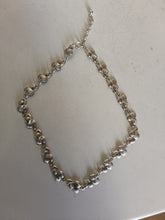 Charger l&#39;image dans la galerie, Collier florale en argent massif style art nouveau
