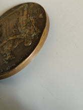 Charger l&#39;image dans la galerie, Napoléon III Égypte, canal de suez, grosse médaille en bronze. Quelques coups sur la tranche et reste de colle .. 173g de bronze , fin XIXÈME
