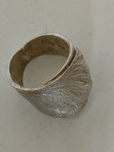 Charger l&#39;image dans la galerie, Magnifique bague cire perdue en argent massif,feuille de ginko
