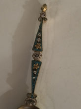 Charger l'image dans la galerie, Micro mosaïque italienne et argent doré , cuillère de collection fin XIXÈME début Xxème
