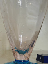 Charger l'image dans la galerie, Grand vase de Murano fin XXÈME , couleurs turquoise et rosé
