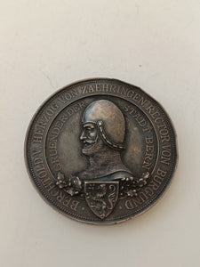 Médaille commémorative fondation du canton de Berne 1191-1891 en argent massif . 53,1g
