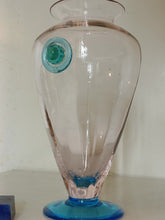 Charger l'image dans la galerie, Grand vase de Murano fin XXÈME , couleurs turquoise et rosé

