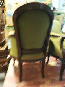 Rare paire de fauteuils cabriolets style Louis XV en palissandre. À recouvrir