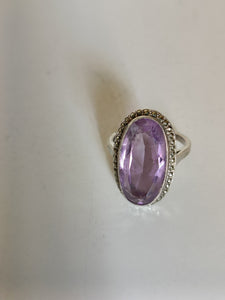 Bague argent et améthyste et Marcassite début XX en argent . Poinçon français Minerve