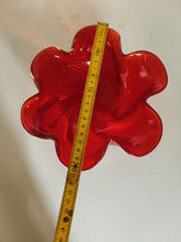 Charger l'image dans la galerie, Murano grand vide poche en verre soufflé rouge XXème. Parfait état
