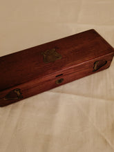 Charger l'image dans la galerie, Coffret de marine Anglaise en acajou massif XIXÈME
