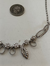 Charger l'image dans la galerie, Collier Art nouveau en argent massif et marcassite. Vers 1920 parfait état
