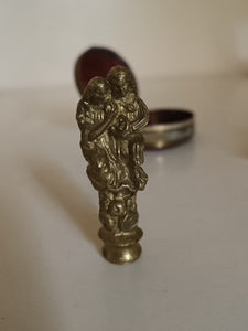 Cachet en bronze couple romantique début Xxème