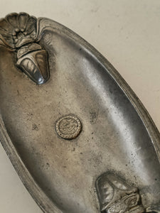 Vide poche art nouveau en étain de Genève, offert par ACS automobile club Suisse vers 1930