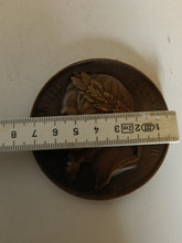 Charger l&#39;image dans la galerie, Napoléon III Égypte, canal de suez, grosse médaille en bronze. Quelques coups sur la tranche et reste de colle .. 173g de bronze , fin XIXÈME

