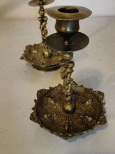 Charger l'image dans la galerie, Paire de bougeoir néoclassique en bronze fin XIXE

