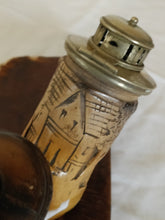 Charger l'image dans la galerie, Fourneau à pipe en écume de mer 18ème probablement hollandais, décors vie rurale.
