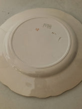 Charger l'image dans la galerie, Rare assiette en faïence de Carouge , faite pour la société de tir des sous officier de Genève. Début XIXÈME
