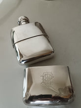 Charger l&#39;image dans la galerie, Flasque en argent massif Sterling Anglais , en 2 partie, XIXème.
