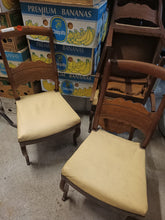 Charger l&#39;image dans la galerie, Rare série de 6 chaises Russes XIXÈME en acajou massif . À recouvrir
