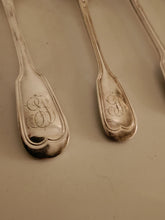 Charger l'image dans la galerie, Christofle filet ancien , série pour 12 personnes de 48 couverts argentés. Monogramme JB
