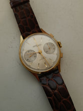 Charger l'image dans la galerie, Nicolet watch, montre bracelet mécanique chronomètre. Vers 1970.
