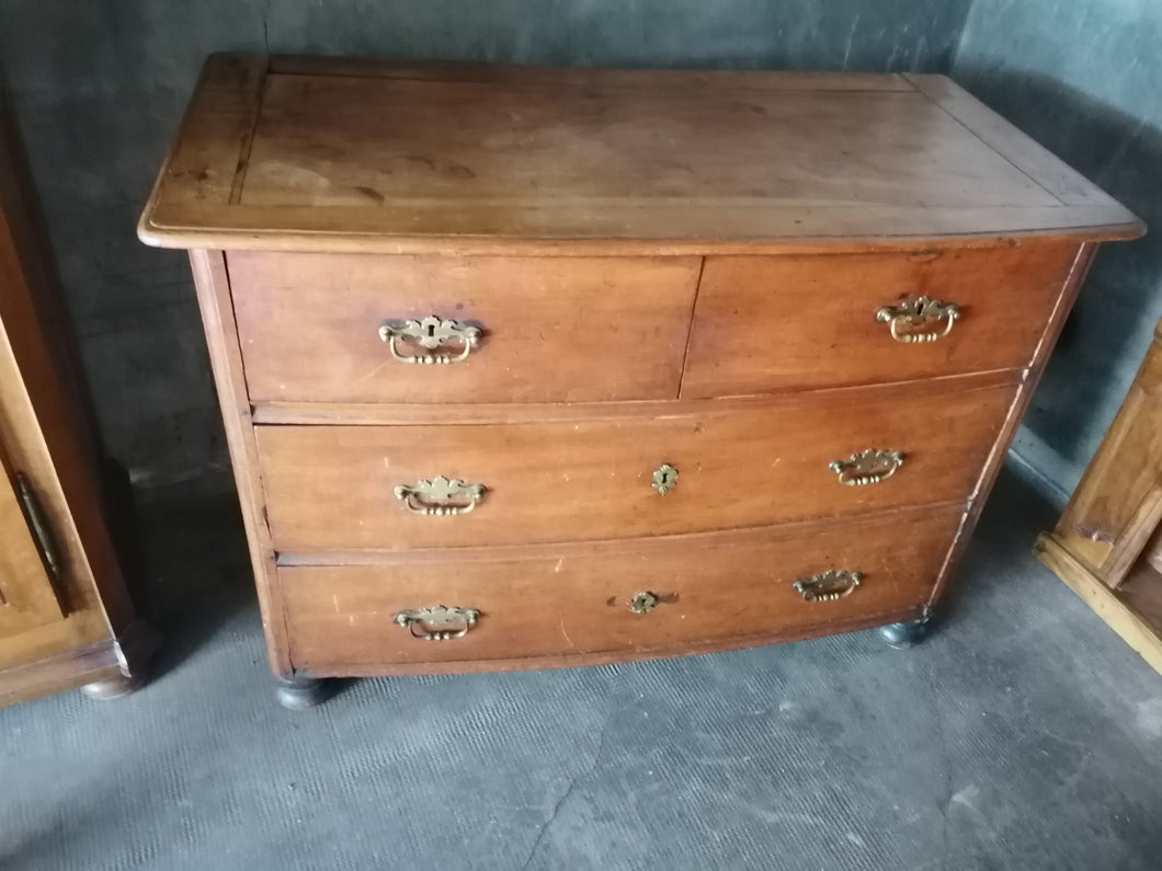 Commode Bernoise