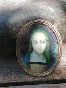 Miniature Sainte Vierge et cadre laiton.