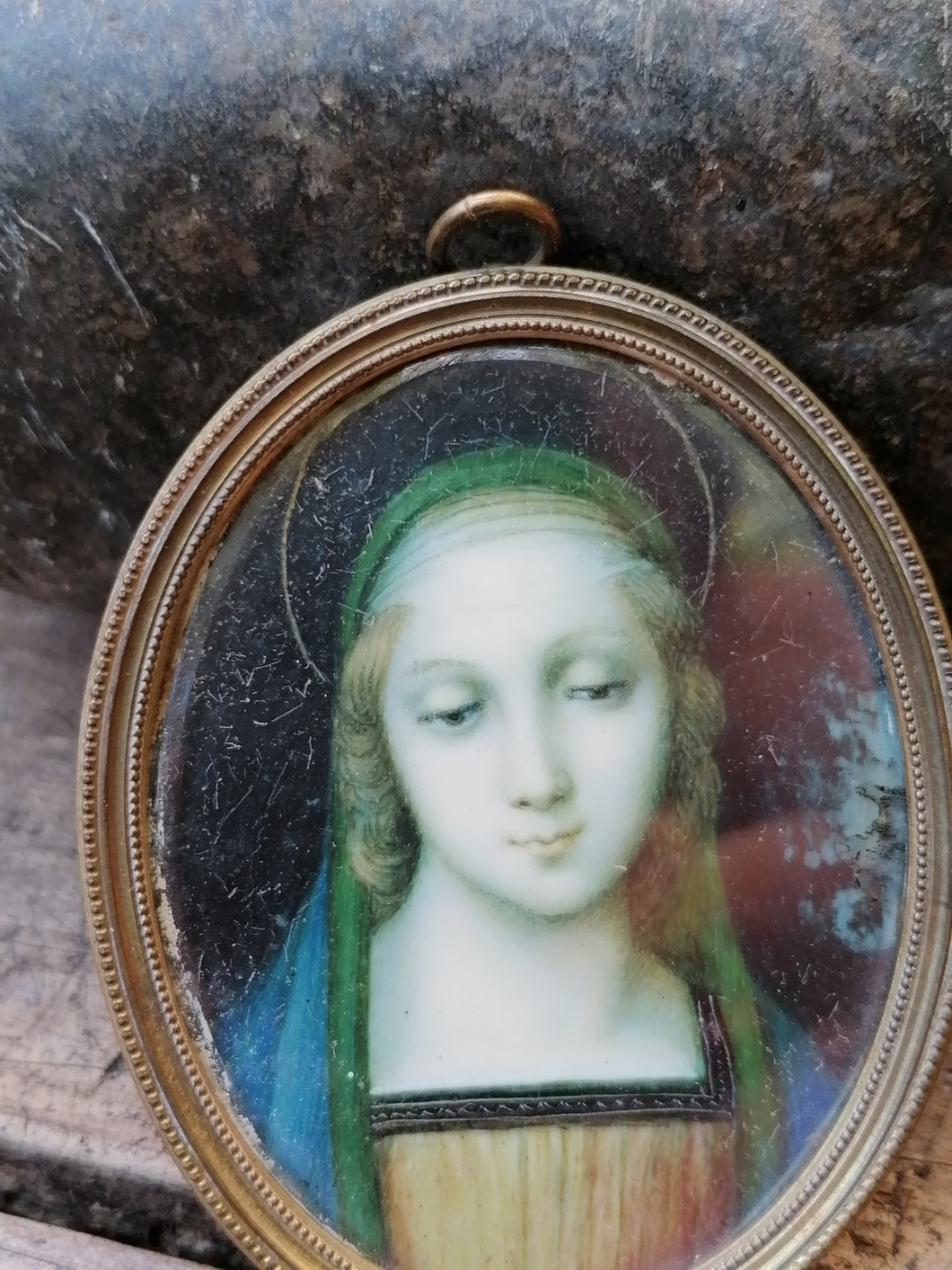 Miniature Sainte Vierge et cadre laiton.